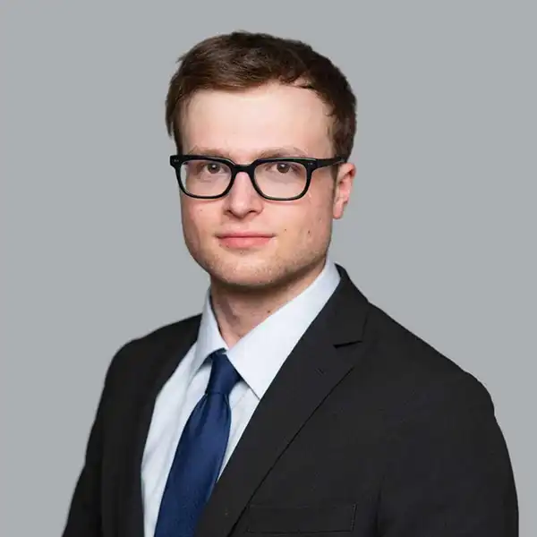 Айзек Биллс