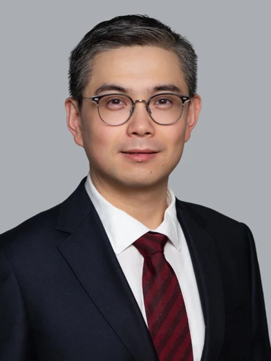 Tony (Xintong) Zhang